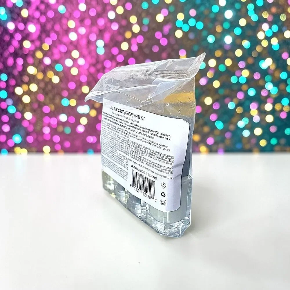 Londontown INC. All the Sage Mani Set New in Sealed Package RV $75